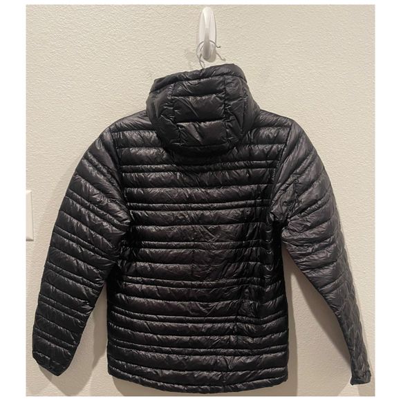 PATAGONIA Ultralight Down Zipper Hoodie Black Jacket - Picture 5 of 6